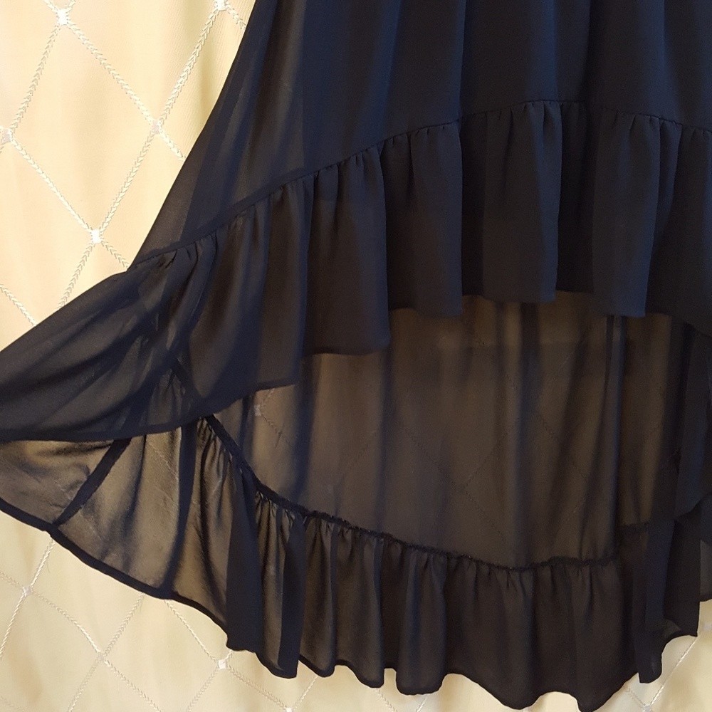 High Low Ruffle skirt - Picture 4 of 5